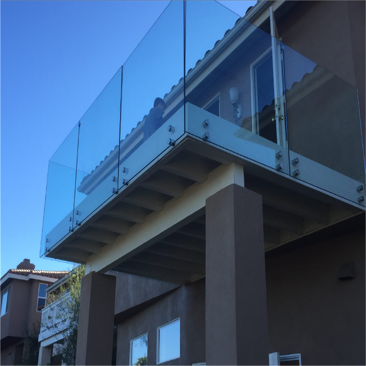Modern Design Standoff Tempered Glass Staircase Railing