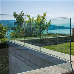 Top Sale Aluminum U Channel Tempered Glass Balcony Railing Design 